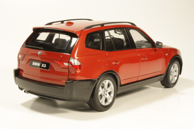 BMW X3 3.0i 2004, punainen