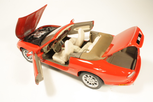 Jaguar XKR Convertible 1997, red