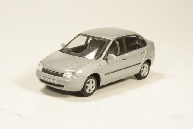 Lada Kalina, silver