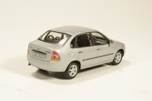 Lada Kalina, silver