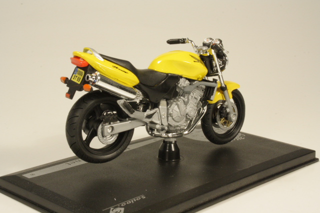 Honda Hornet, yellow