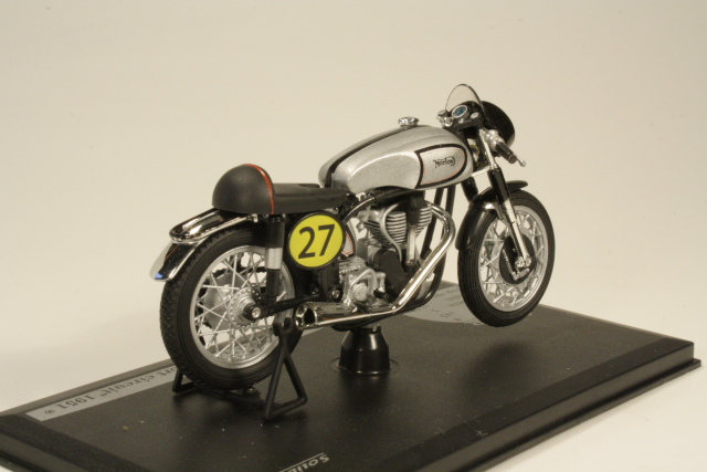 Norton Manx Lyta Short Circuit 1951, no.27, silver