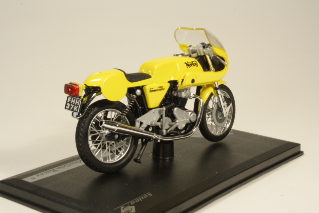 Norton Commando Production Racer, yellow