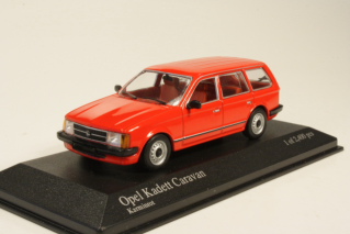 Opel Kadett D Caravan 1979, punainen