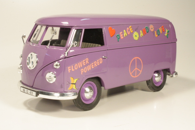 VW T1 Kombi "Peace and Love" - Click Image to Close