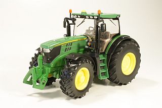 John Deere 6210R 2011, green