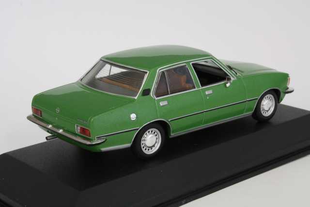 Opel Rekord D 1975, vihreä