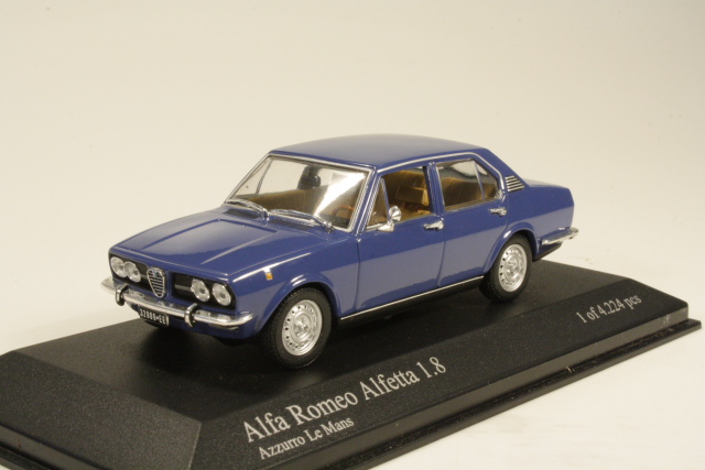 Alfa Romeo Alfetta 1.8 1972, sininen