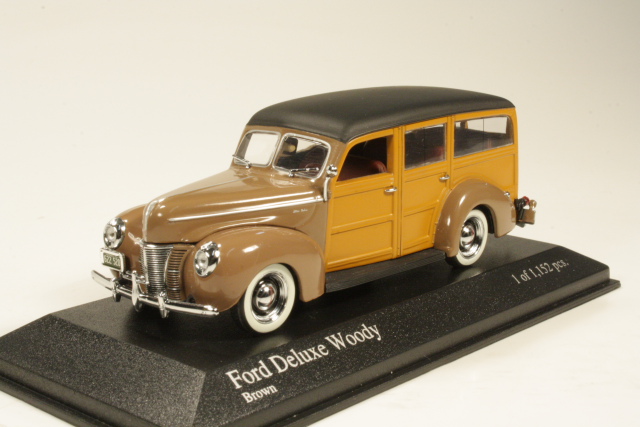 Ford DeLuxe Woody 1940, ruskea - Sulje napsauttamalla kuva