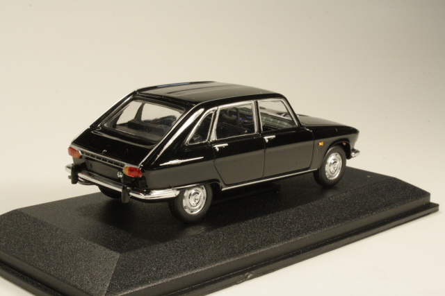 Renault 16 1965, musta - Sulje napsauttamalla kuva