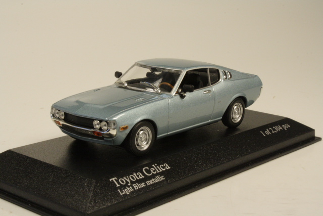 Toyota Celica Fastback (RA28) 1975, sininen