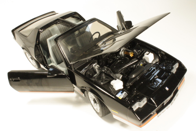 Chevrolet Camaro Z28 1982, musta