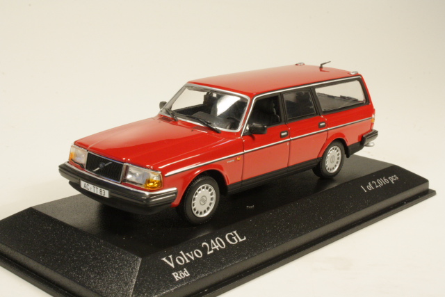 Volvo 240GL Break 1986, red