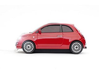 Fiat 500 2007 punainen. Johdollinen optinen rullahiiri.