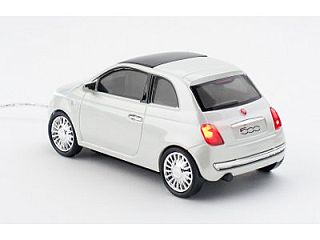 Fiat 500 2007 white. Wired optical mouse
