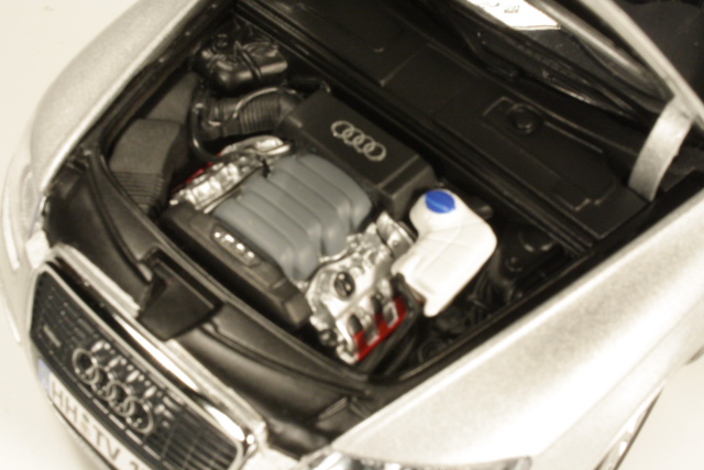 Audi A6 3.2 Quattro 2004, silver
