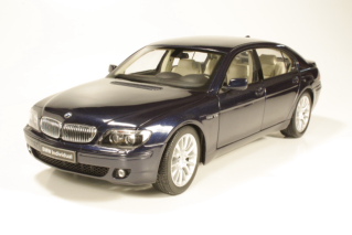 BMW 760Li V12 2007, tummansininen