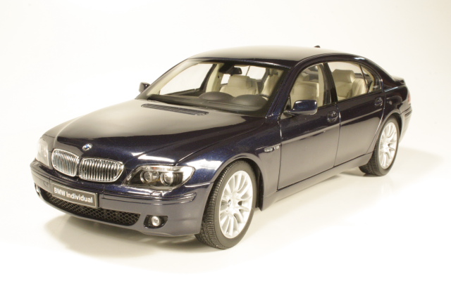 BMW 760Li V12 2007, tummansininen