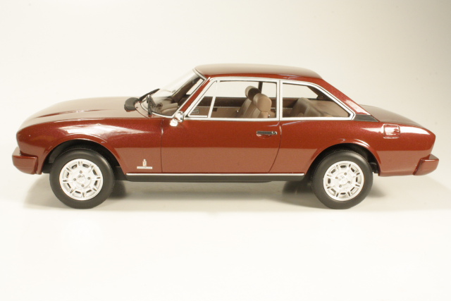 Peugeot 504 Coupe V6 1983, dark red
