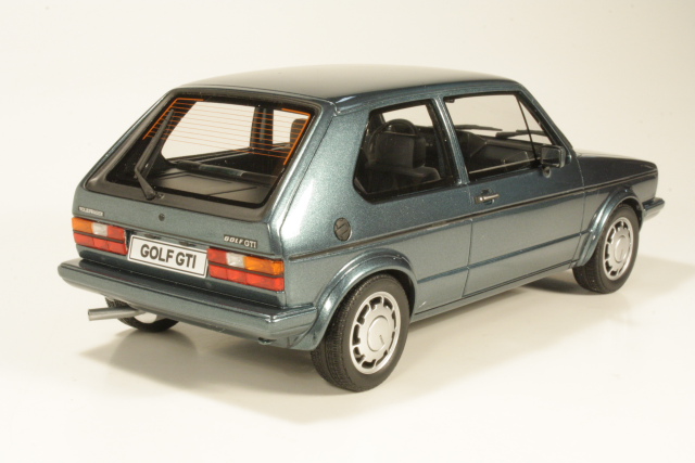 VW Golf 1 GTi 1983 Pirelli, tummanvihreä