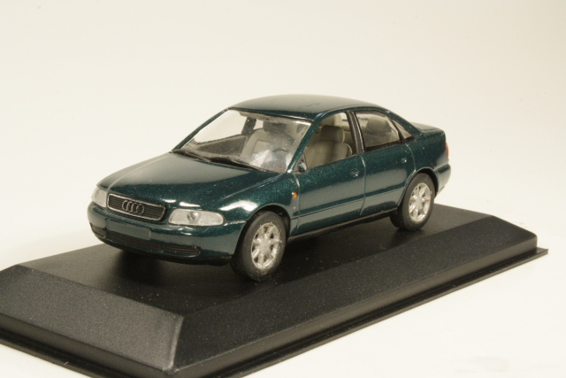 Audi A4, dark green