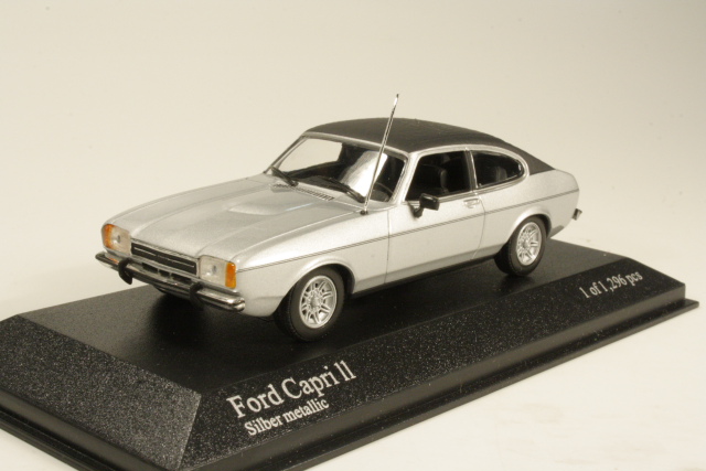 Ford Capri Mk2 1974, hopea/musta