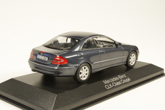 Mercedes CLK Coupe, sininen