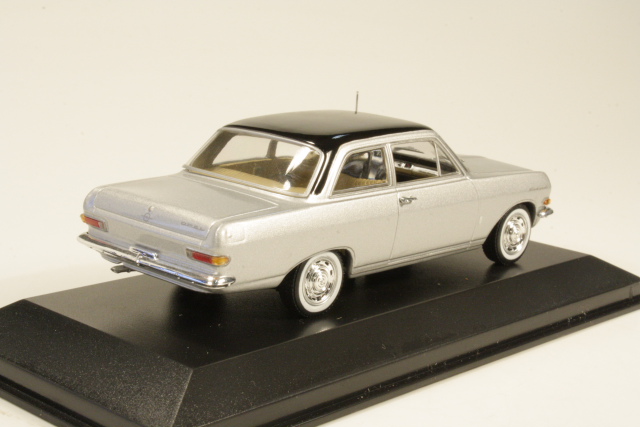 Opel Rekord A 1962, hopea