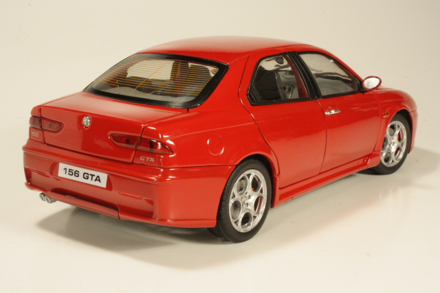 Alfa Romeo 156 GTA 2002, red