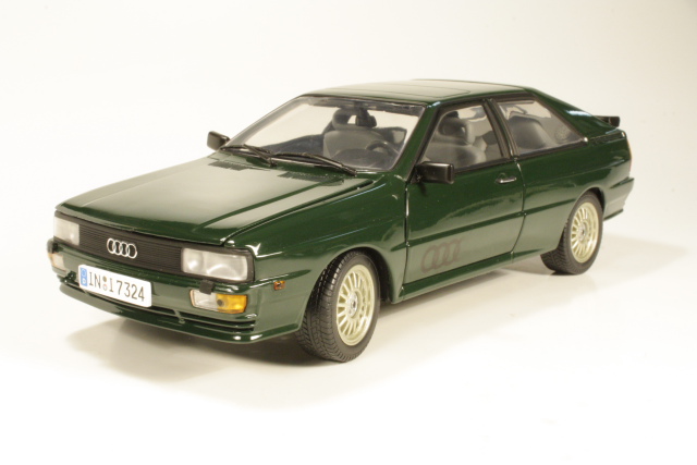 Audi Quattro Coupe 1981, tummanvihreä