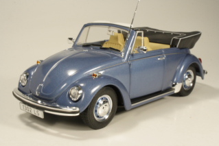 VW 1302LS Cabriolet 1971, sininen - Sulje napsauttamalla kuva