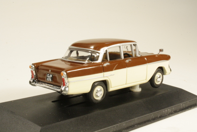 Vauxhall Victor, ruskea/kerma