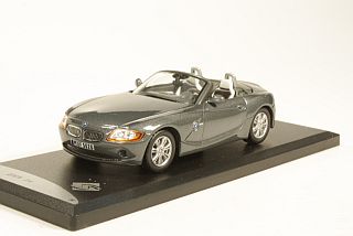 BMW Z4, grey