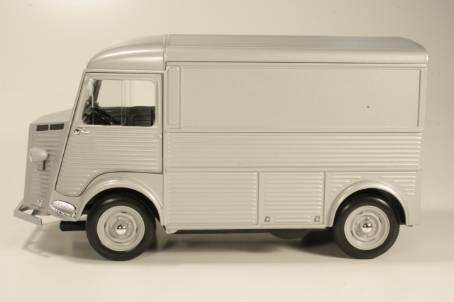 Citroen HY 1962, harmaa