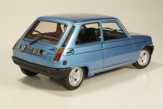 Renault 5 Alpine 1977, sininen - Sulje napsauttamalla kuva