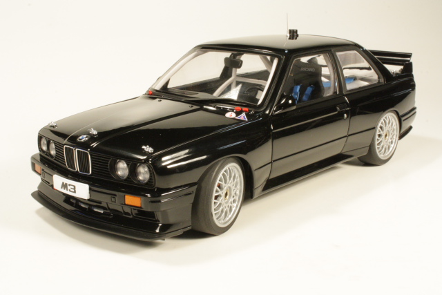 BMW M3 (e30) DTM "Plain Body Version", black