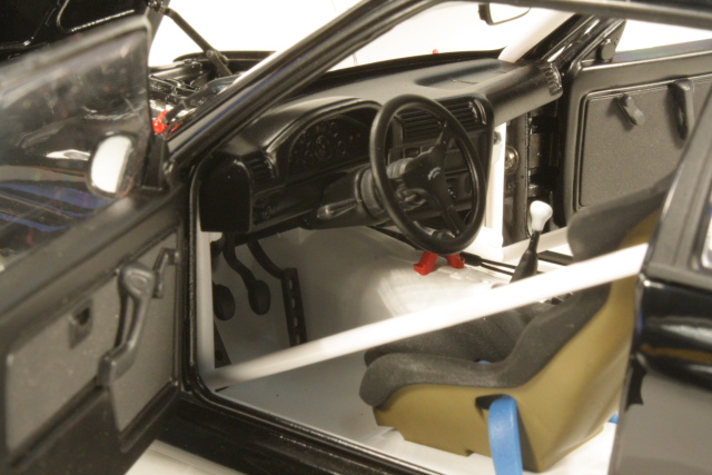 BMW M3 (e30) DTM "Plain Body Version", black