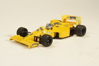 Lotus 102 Lamborghini V12 1990, D.Warwick, no.11