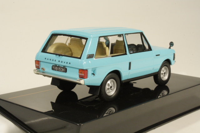 Range Rover 3.5 4wd 1970, vaaleansininen - Sulje napsauttamalla kuva