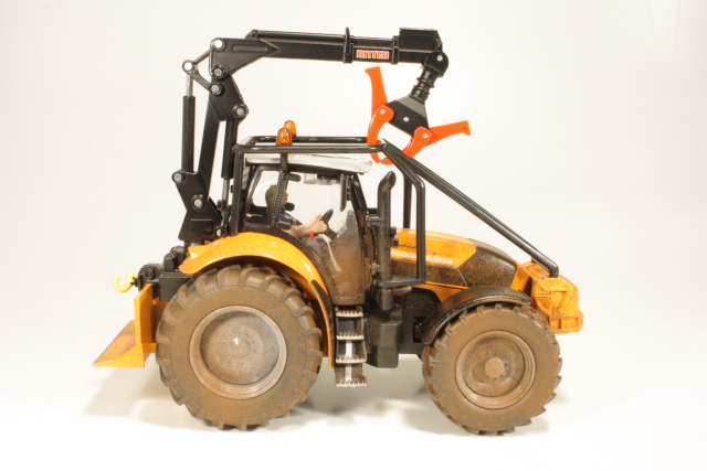 Deutz Agrotron X720 "Metsätraktori", oranssi