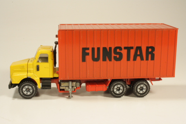 Volvo F12 Turbo 6 "Funstar" - Sulje napsauttamalla kuva