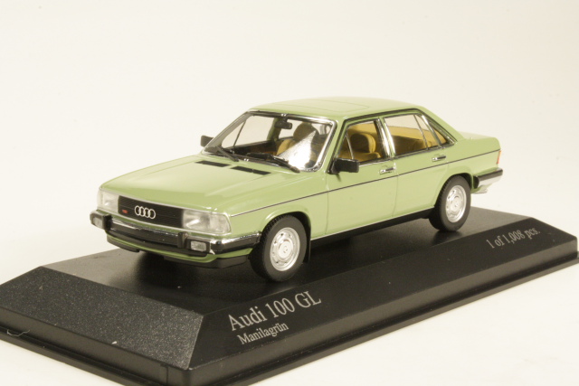 Audi 100GL 1979, vihreä - Sulje napsauttamalla kuva