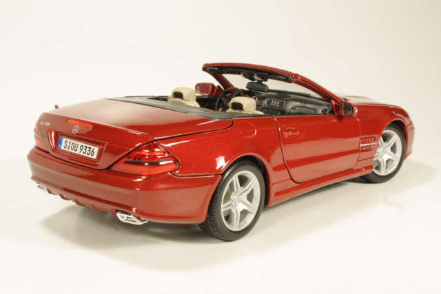 Mercedes SL550 Cabriolet 2009, punainen - Sulje napsauttamalla kuva