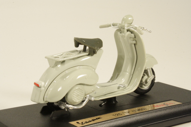 Vespa 125 "U" 1953, vaaleanvihreä - Sulje napsauttamalla kuva