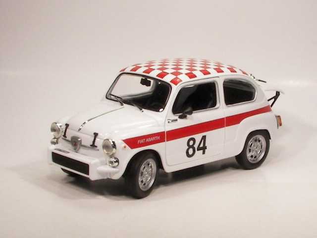 Fiat Abarth 850 TC 1961 no.84, valkoinen