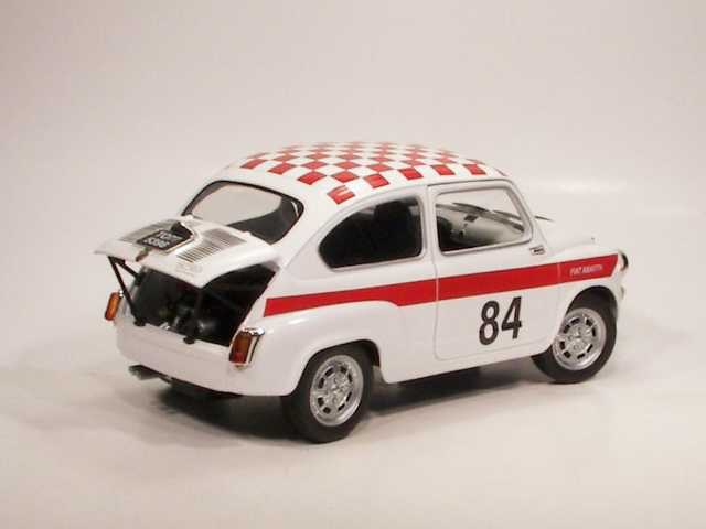 Fiat Abarth 850 TC 1961 no.84, valkoinen
