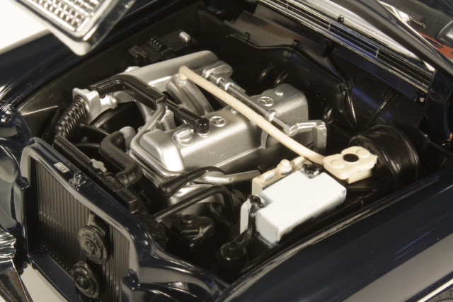 Mercedes 280SE (w108) 1969, tummansininen