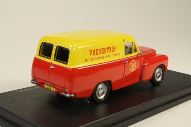 Volvo PV445 Duett 1956, Vredestein