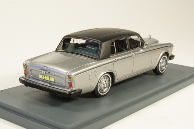 Bentley T2 Saloon 1977, grey/black