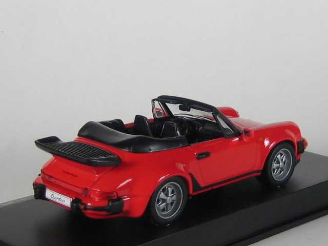 Porsche 911 Turbo Cabriolet, punainen